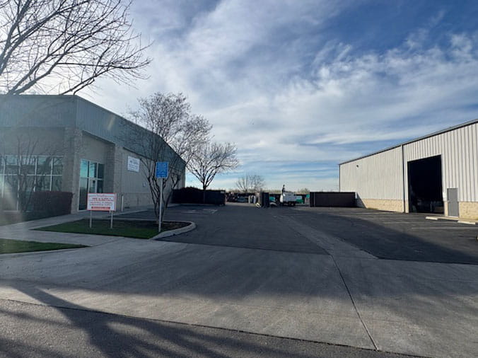 Visalia Pipe & Supply building exterior