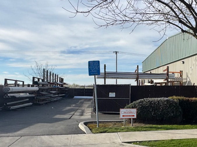 Visalia Pipe & Supply commercial plumbing pipe yard